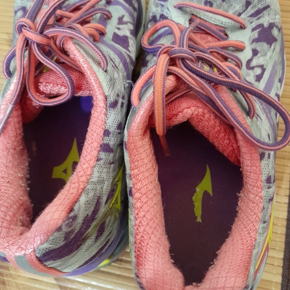 Mizuno - Wave Creation 15 Silver Purple Pink Yellow - Women's 7 - J1GL140138 - Picture 3 of 7